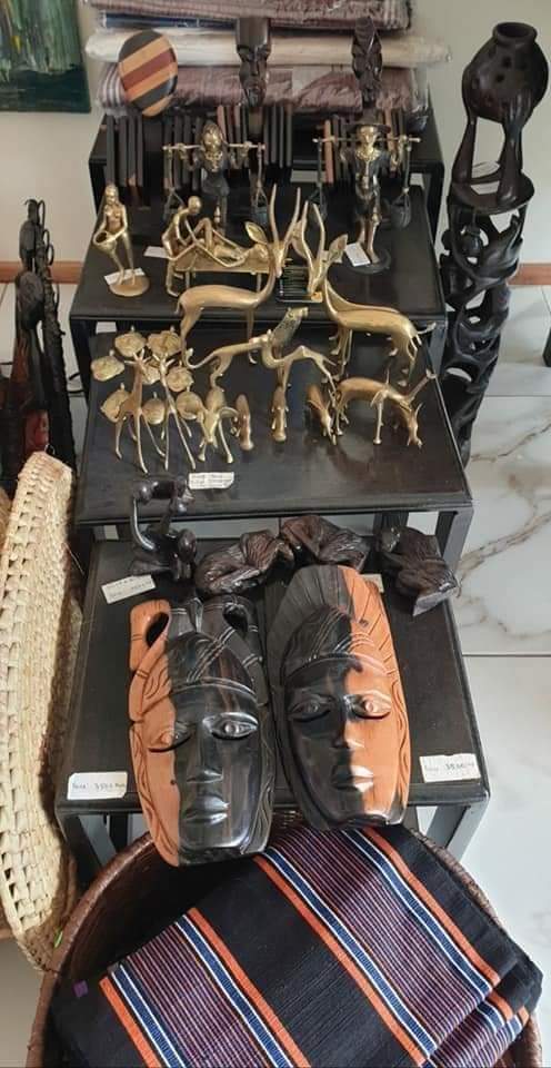 Sculptures - Image 20