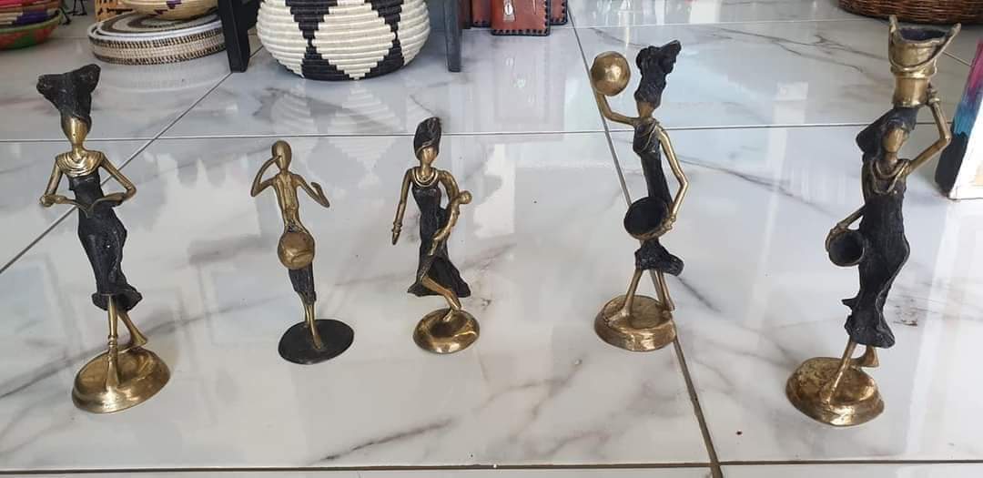 Sculptures - Image 18