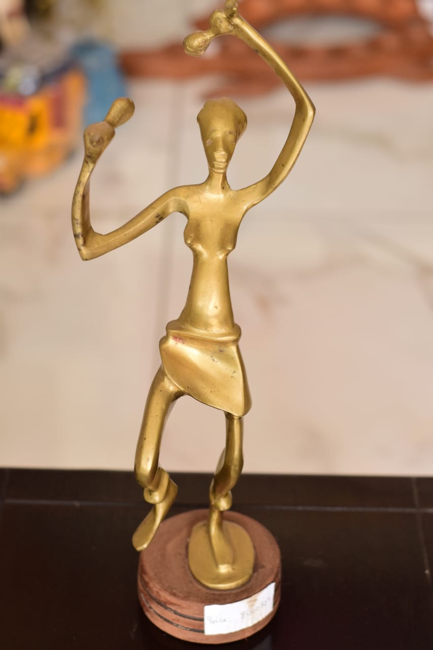 Sculptures - Image 13
