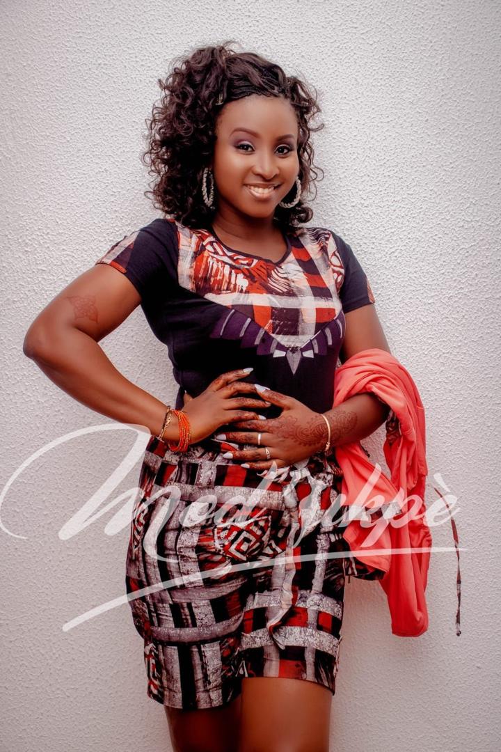 Ensemble Pull Morayo